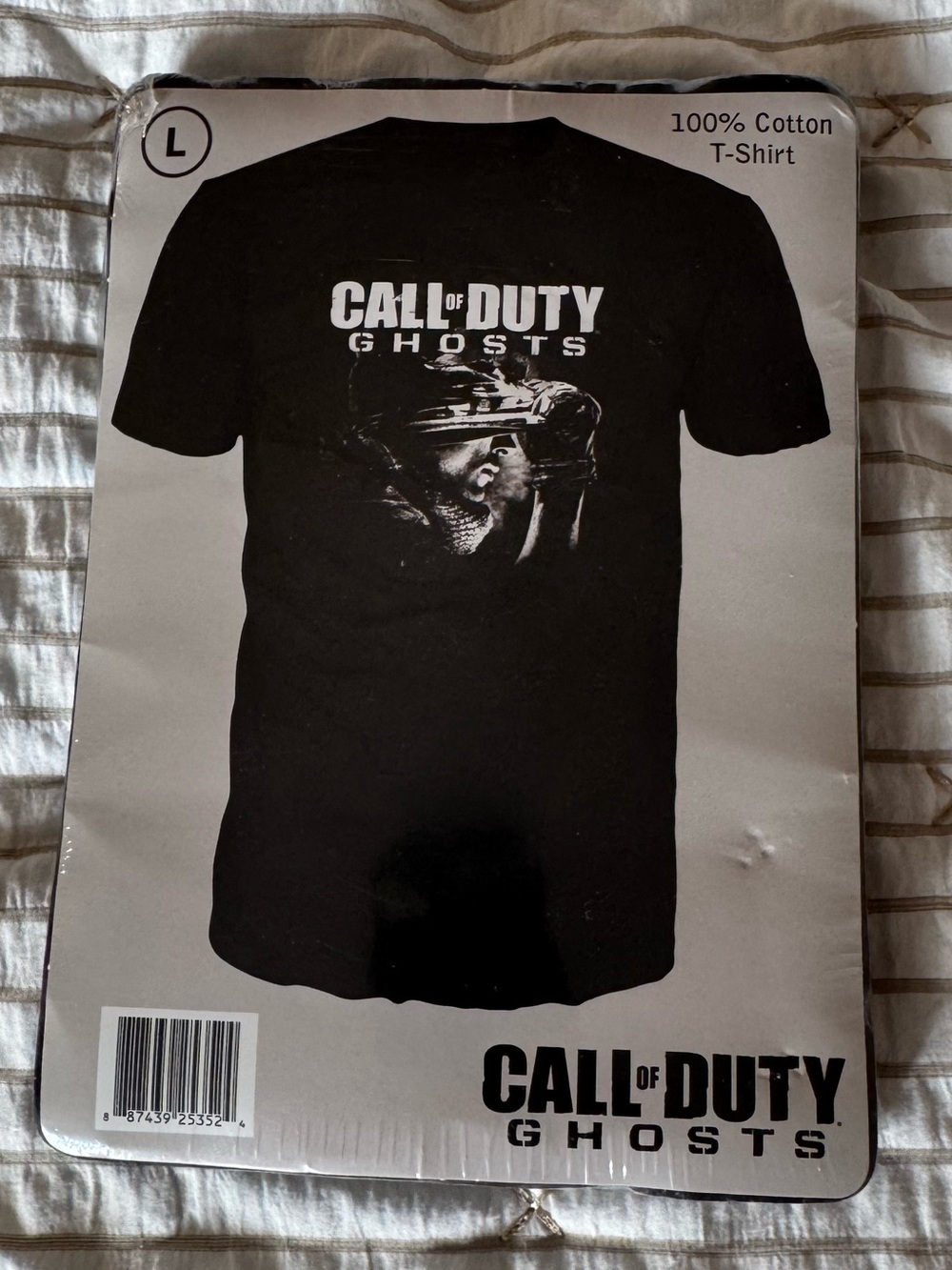 Brand New Call of Duty Ghosts Men's Black Graphic T-Shirt; size large